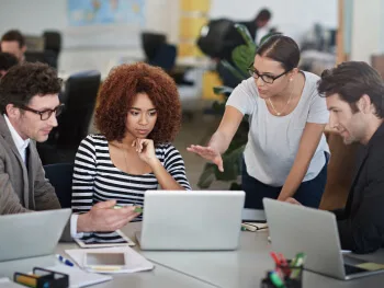 Today’s Blog Industry Finance  Business Consulting. - 多多28boan